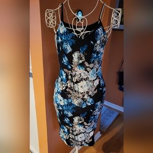 Floral stretchy midi dress